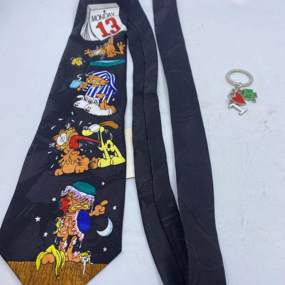 Addiction Garfield Monday the 13 Tie - Picture 1 of 5